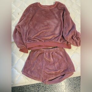Cozy Mauve Lounge Set